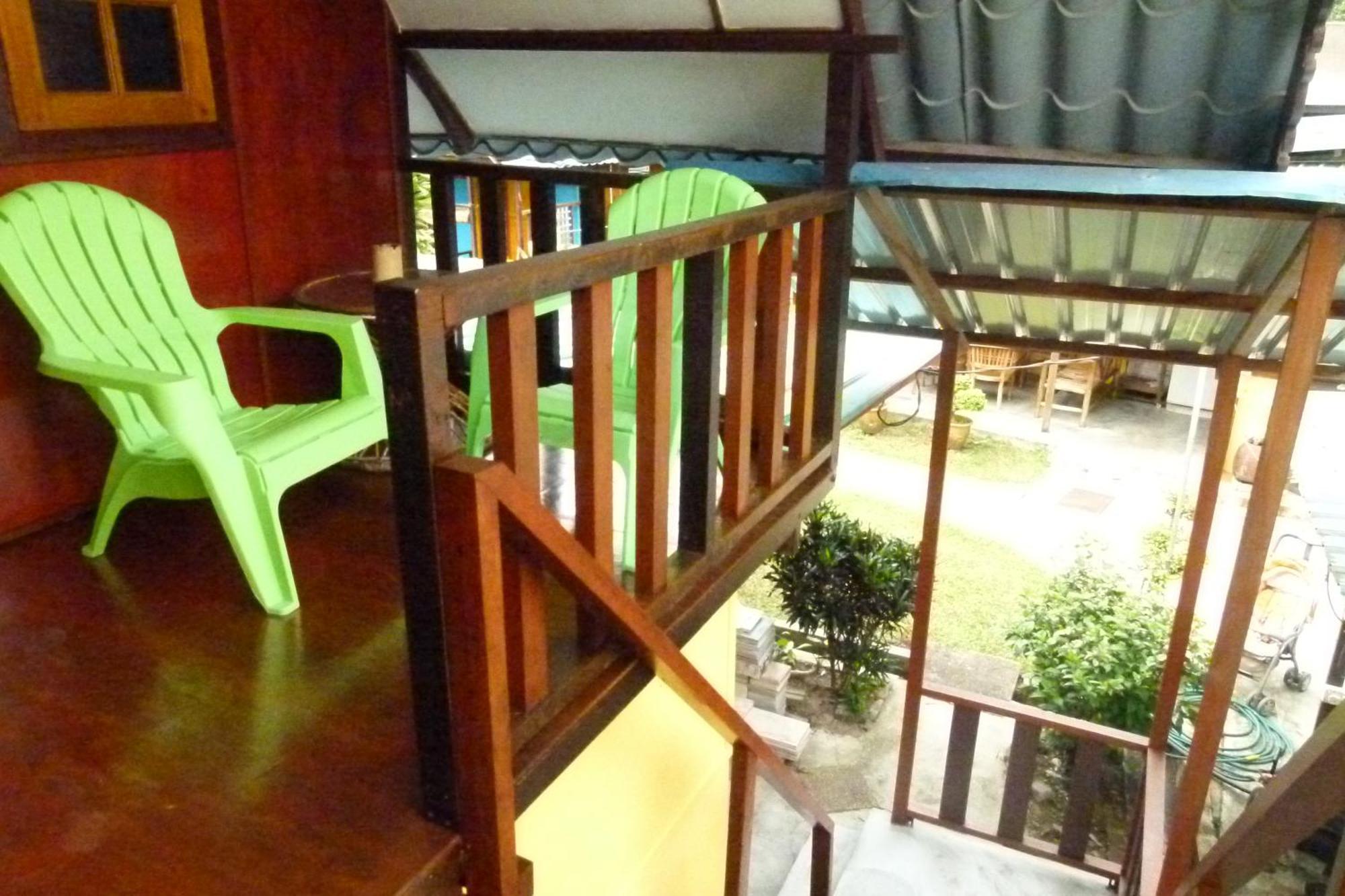 Cheers Garden Chalet Kampong Ayer Batang Exterior photo